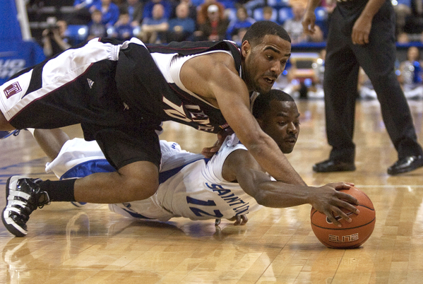 Temple Men's College Basketball Luis Guzmon