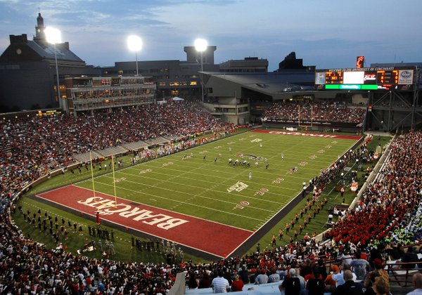 Cincinnati Bearcats Football Nippert Stadium