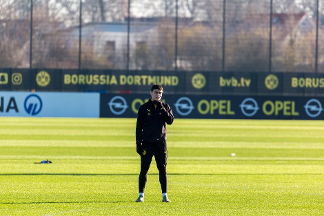 Giovanni “Gio” Reyna training for Borussia Dortmund