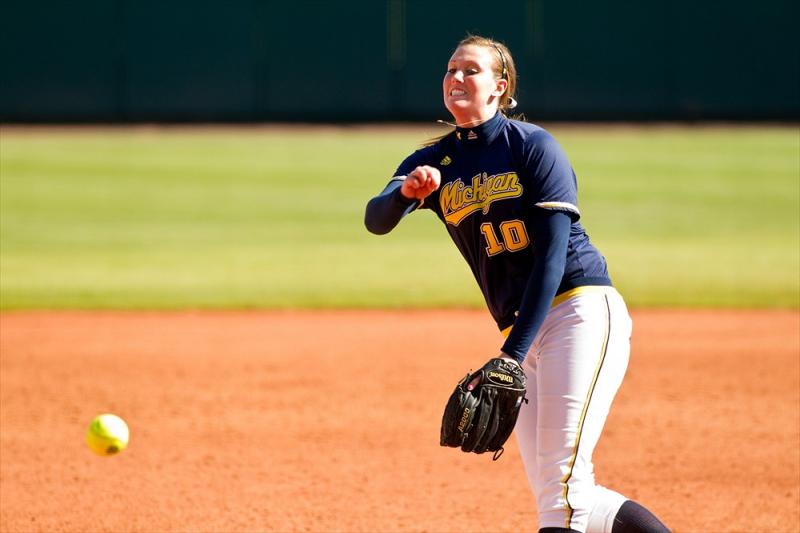 Michigan Softball Pitcher Sara Driesenga